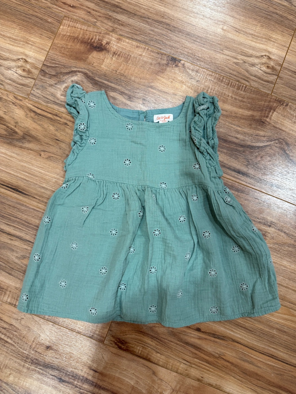 Cat & Jack Green Eyelet Ruffle-Sleeve Sundress